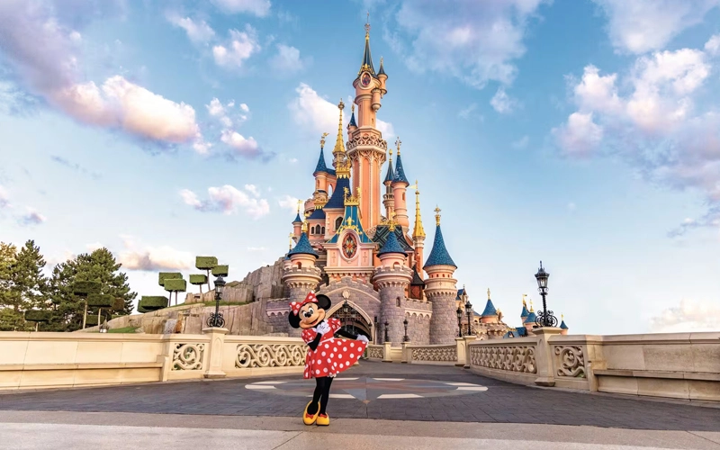14 November - 10 Days Enchanting Europe Tour tour package